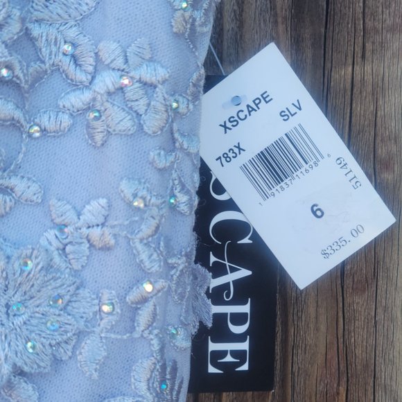 Xscape lace ball gown - Picture 3 of 13